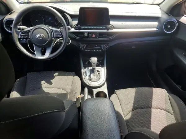 3KPF24AD5KE108993 2019 KIA FORTE - Image 8