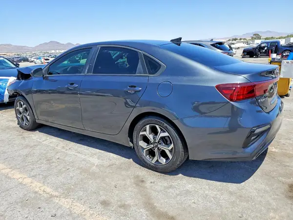 3KPF24AD5KE109691 2019 KIA FORTE - Image 2