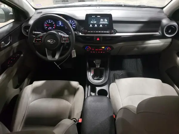 3KPF24AD5KE109867 2019 KIA FORTE - Image 8