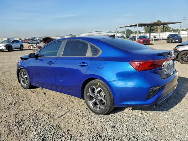 3KPF24AD5KE112266 2019 KIA FORTE - Image 2