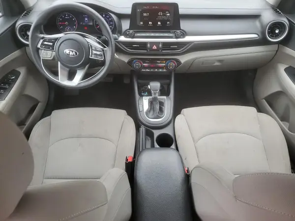 3KPF24AD5KE112820 2019 KIA FORTE - Image 8