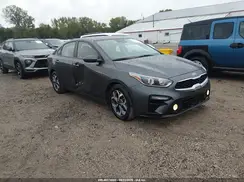 3KPF24AD5KE113160 2019 KIA FORTE