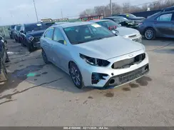 3KPF24AD5KE114681 2019 KIA FORTE