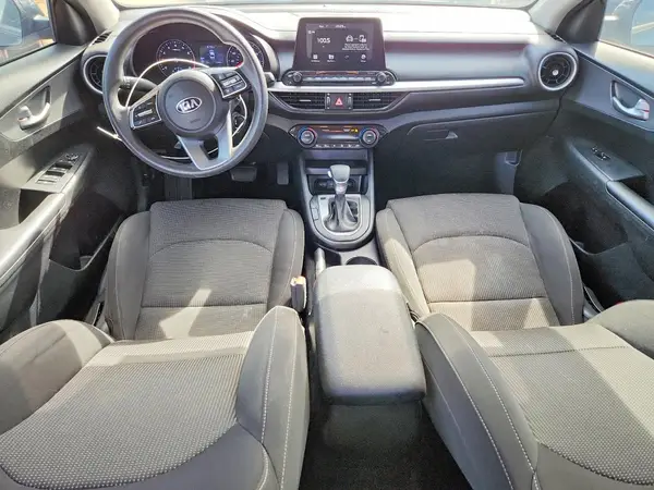 3KPF24AD5KE114762 2019 KIA FORTE - Image 8