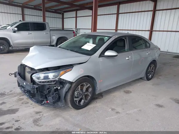3KPF24AD5KE115121 2019 KIA FORTE - Image 2