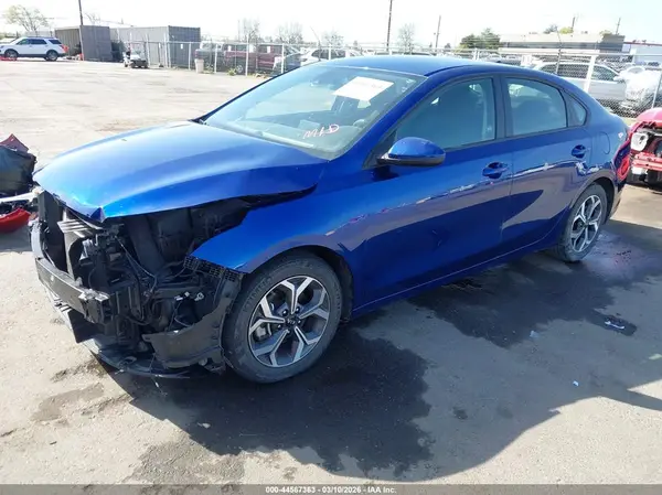 3KPF24AD5KE115314 2019 KIA FORTE - Image 2
