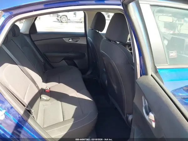 3KPF24AD5KE115314 2019 KIA FORTE - Image 8