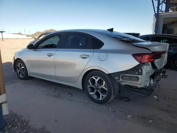 3KPF24AD5KE115930 2019 KIA FORTE - Image 2