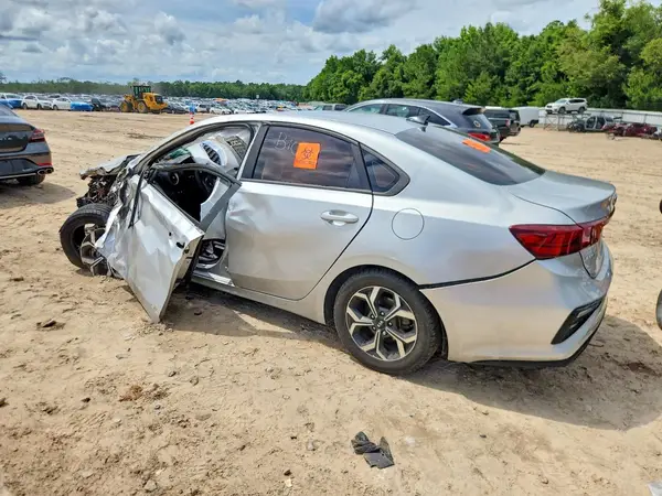 3KPF24AD5KE119234 2019 KIA FORTE - Image 2