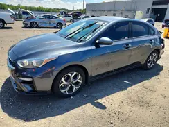 3KPF24AD5KE119718 2019 KIA FORTE