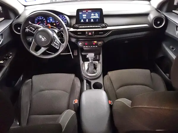 3KPF24AD5KE120089 2019 KIA FORTE - Image 8