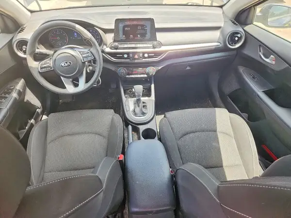 3KPF24AD5KE120920 2019 KIA FORTE - Image 8