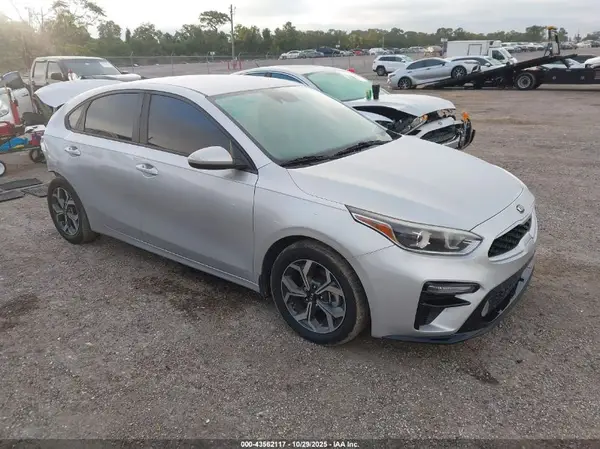 3KPF24AD5KE121016 2019 KIA FORTE - Image 1
