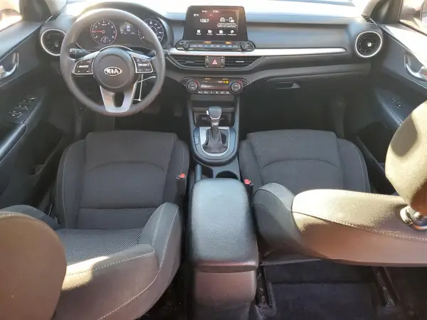 3KPF24AD5KE129245 2019 KIA FORTE - Image 8