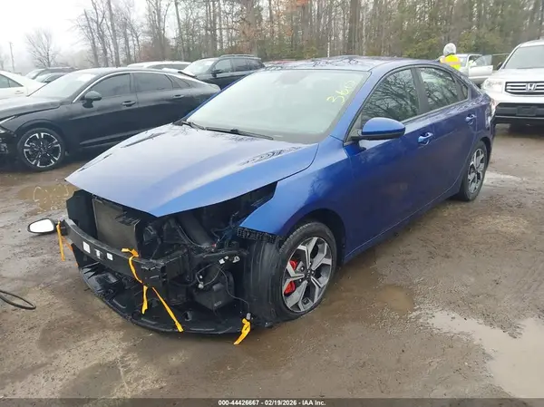 3KPF24AD5KE129536 2019 KIA FORTE - Image 2