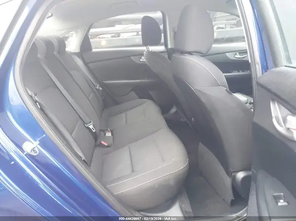 3KPF24AD5KE129536 2019 KIA FORTE - Image 8