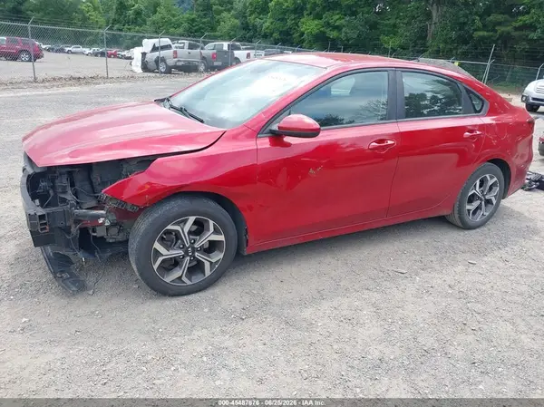 3KPF24AD5KE134462 2019 KIA FORTE - Image 2