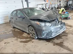 3KPF24AD5KE136177 2019 KIA FORTE