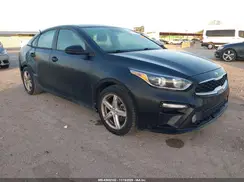 3KPF24AD5KE138057 2019 KIA FORTE