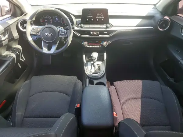 3KPF24AD5KE138494 2019 KIA FORTE - Image 8