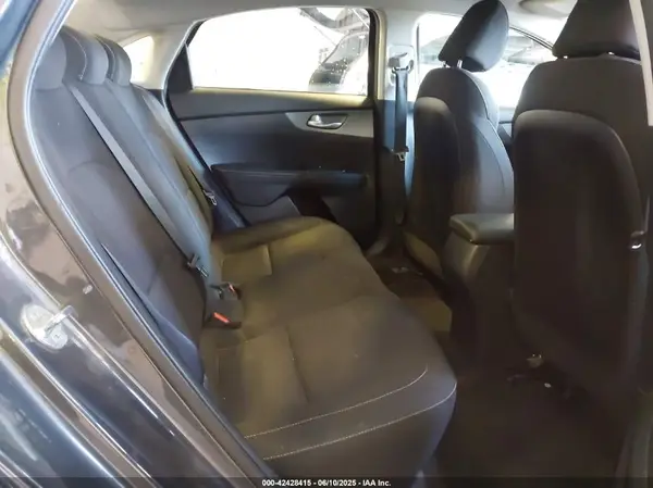 3KPF24AD5LE140926 2020 KIA FORTE - Image 8