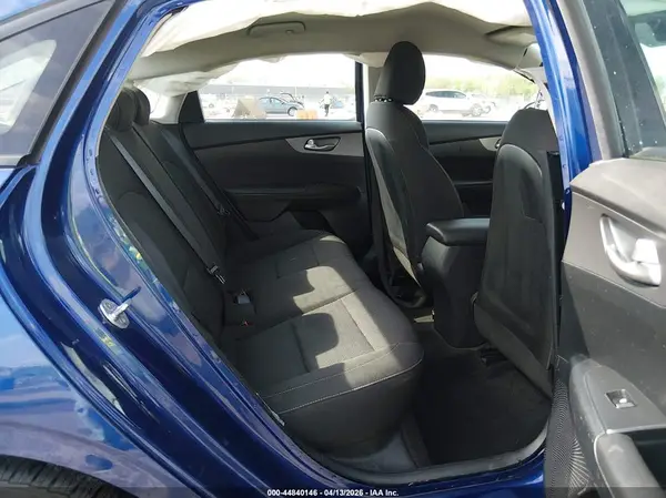 3KPF24AD5LE141414 2020 KIA FORTE - Image 8