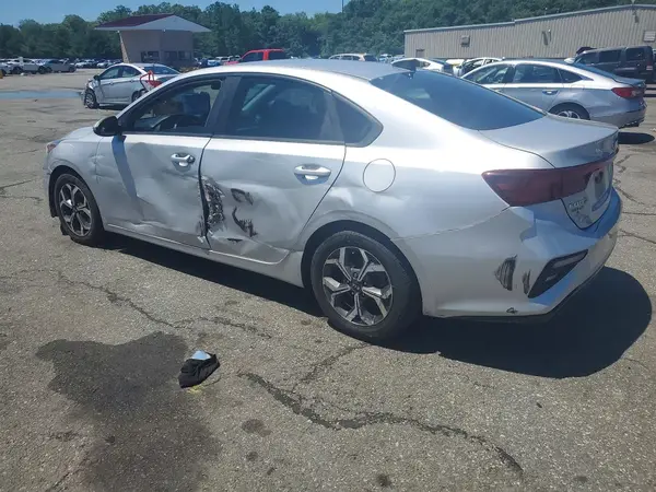 3KPF24AD5LE145348 2020 KIA FORTE - Image 2