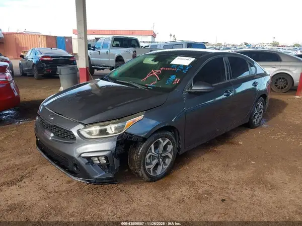 3KPF24AD5LE150808 2020 KIA FORTE - Image 2