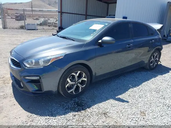 3KPF24AD5LE152879 2020 KIA FORTE - Image 2