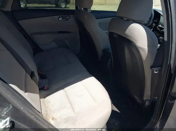 3KPF24AD5LE152879 2020 KIA FORTE - Image 8