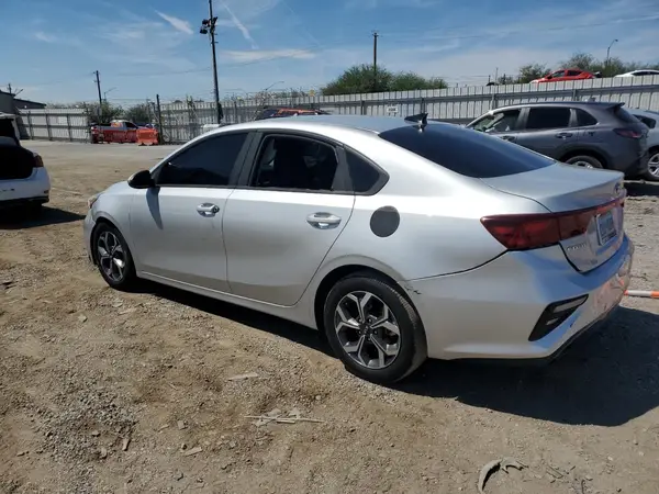 3KPF24AD5LE155426 2020 KIA FORTE - Image 2