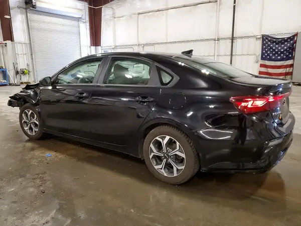 3KPF24AD5LE155443 2020 KIA FORTE - Image 2
