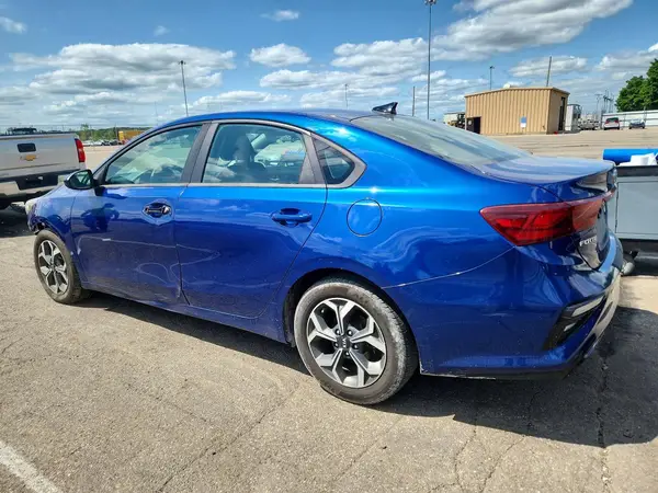 3KPF24AD5LE158701 2020 KIA FORTE - Image 2
