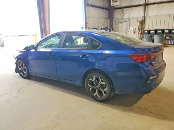 3KPF24AD5LE167690 2020 KIA FORTE - Image 2