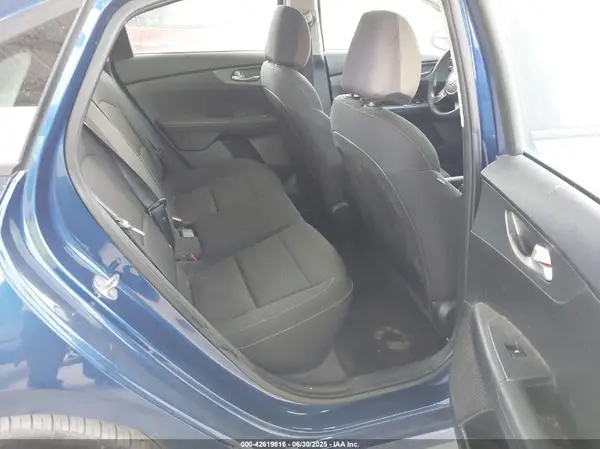 3KPF24AD5LE170427 2020 KIA FORTE - Image 8