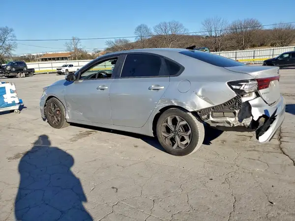 3KPF24AD5LE170637 2020 KIA FORTE - Image 2