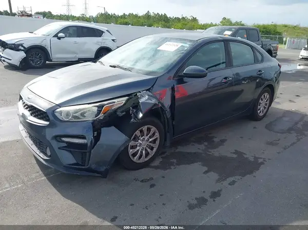 3KPF24AD5LE175157 2020 KIA FORTE - Image 2