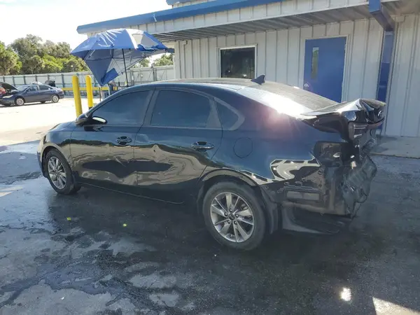 3KPF24AD5LE175174 2020 KIA FORTE - Image 2