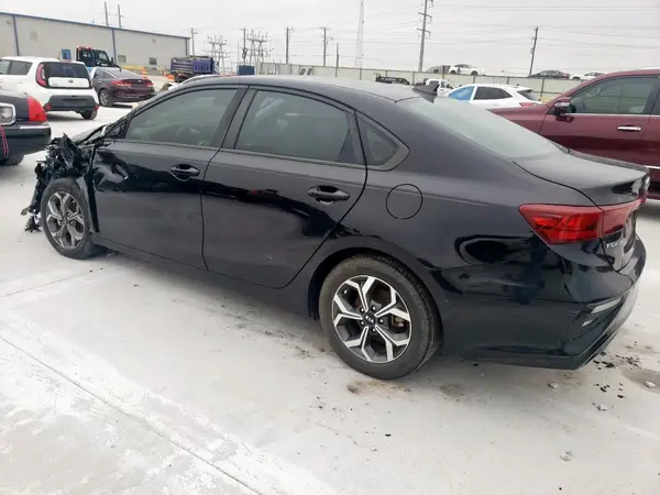 3KPF24AD5LE178561 2020 KIA FORTE - Image 2