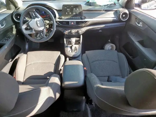 3KPF24AD5LE180276 2020 KIA FORTE - Image 8