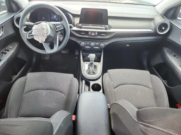 3KPF24AD5LE182786 2020 KIA FORTE - Image 8