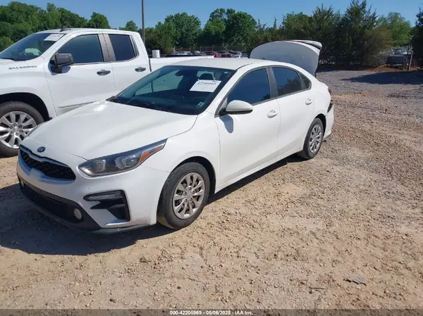 3KPF24AD5LE184392 2020 KIA FORTE - Image 2