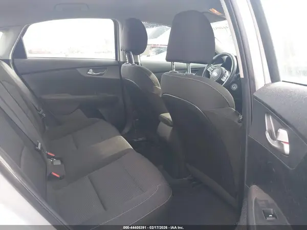 3KPF24AD5LE185073 2020 KIA FORTE - Image 8