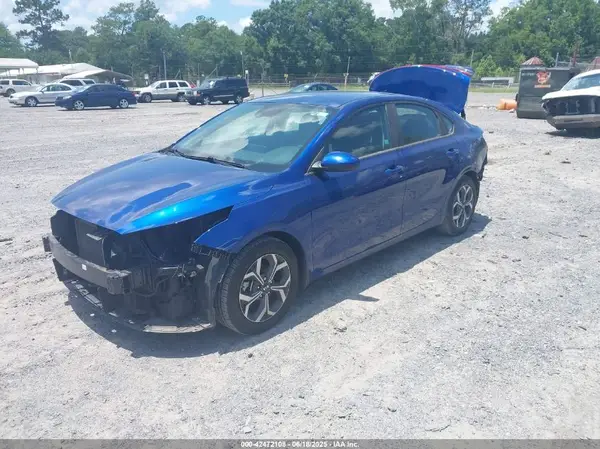 3KPF24AD5LE186465 2020 KIA FORTE - Image 2