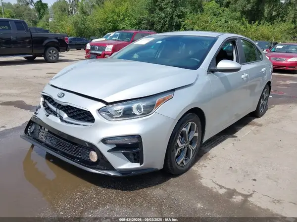 3KPF24AD5LE190774 2020 KIA FORTE - Image 2