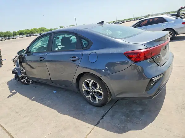 3KPF24AD5LE191746 2020 KIA FORTE - Image 2