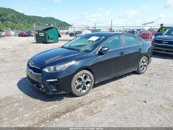 3KPF24AD5LE193156 2020 KIA FORTE - Image 2