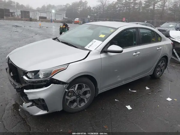 3KPF24AD5LE194209 2020 KIA FORTE - Image 2