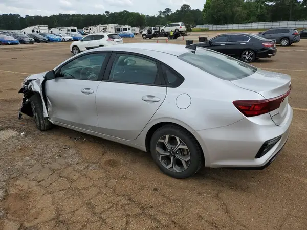 3KPF24AD5LE201546 2020 KIA FORTE - Image 2