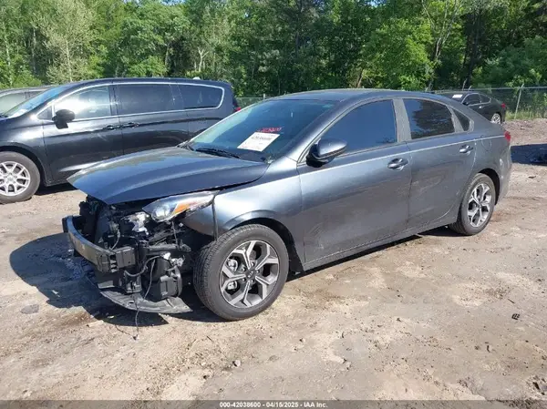 3KPF24AD5LE204883 2020 KIA FORTE - Image 2